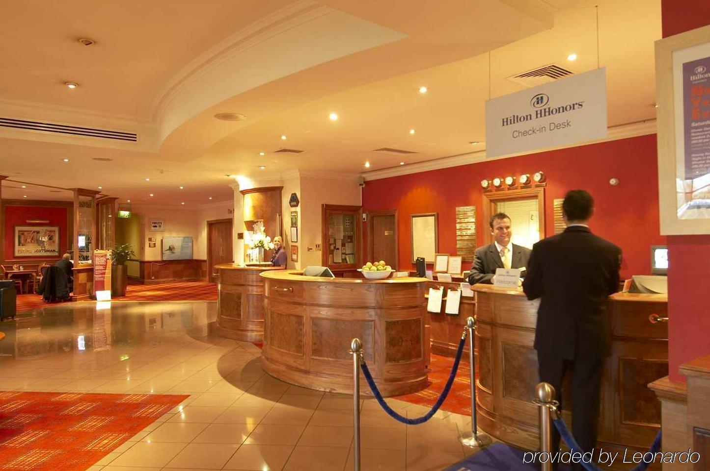 Doubletree By Hilton Coventry Hotel Interno foto